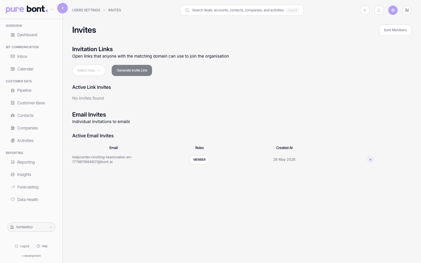 Invites tab showing one Pending email invite with role and timestamp columns